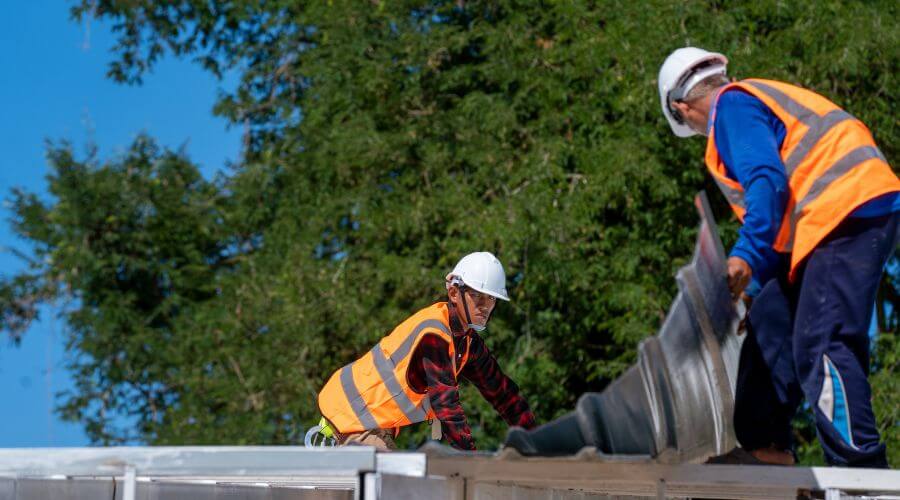 Professional residential roofers in Sandstone, WV